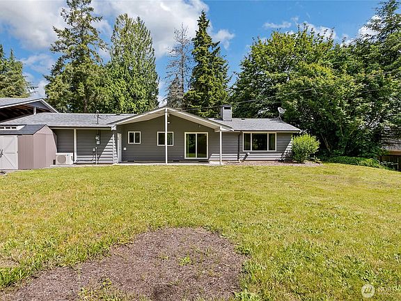 5th image of 6006 48th Avenue E