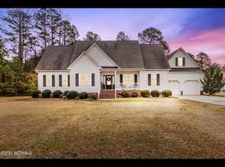 162 Deer Run Ln, Beulaville, NC 28518