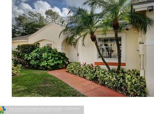9830 NW 2nd St, Plantation, FL 33324