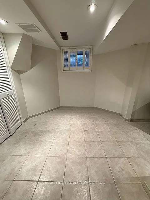 Studio, $1,700 — Photo 4