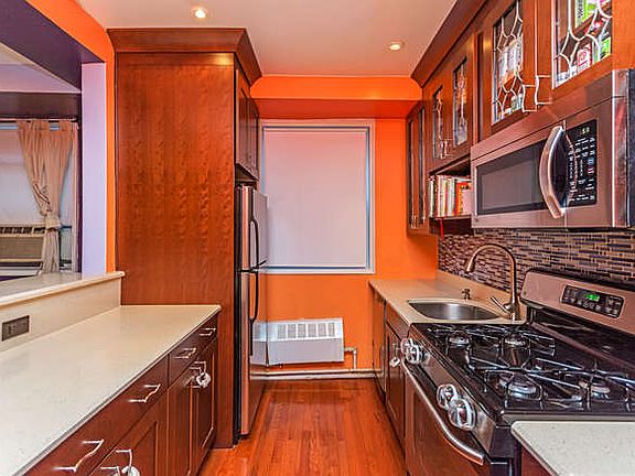 4th image of 6299 Broadway APT C1