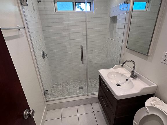 3rd image of 644 Salem St #1