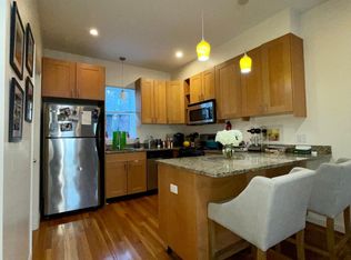 29 Swallow St #29, Boston, MA 02127