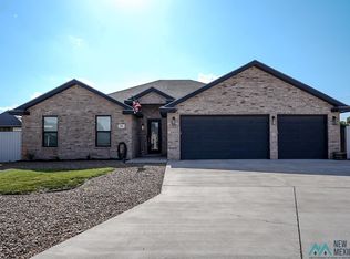 104 Blaine Cir, Clovis, NM 88101