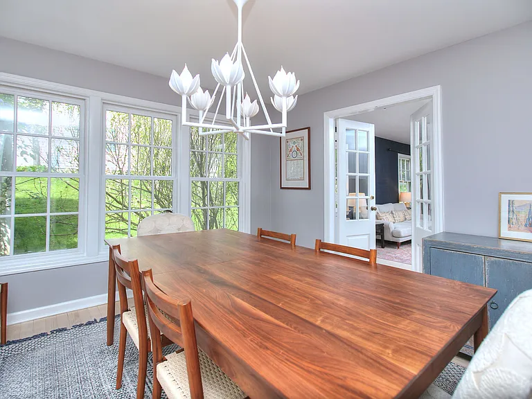 11 Treadwell Ave — Photo 7