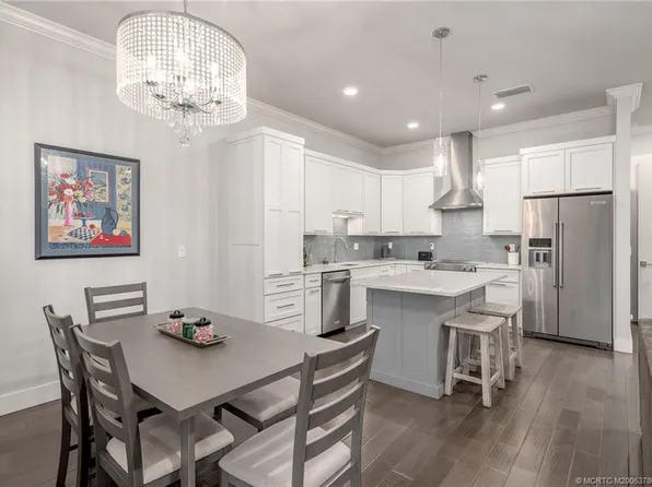 411 SE High School Ave, Stuart, FL 34994