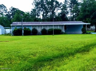 116 Cordell Ave, Interlachen, FL 32148