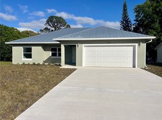 1256 34th Ave SW, Vero Beach, FL 32968