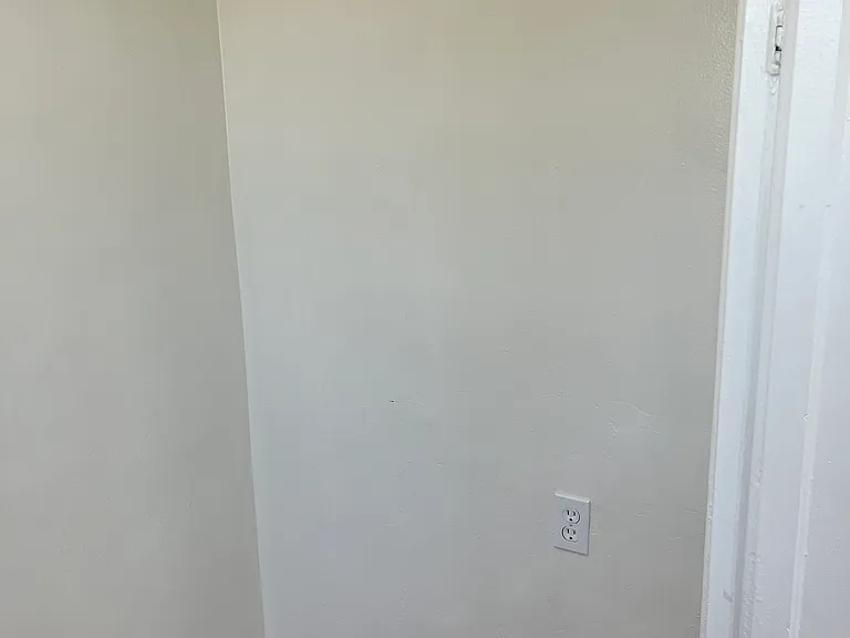 1258 S Cloverdale Ave — Photo 6