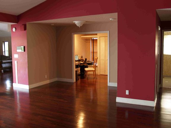 2nd image of 7210 NW 40th St
