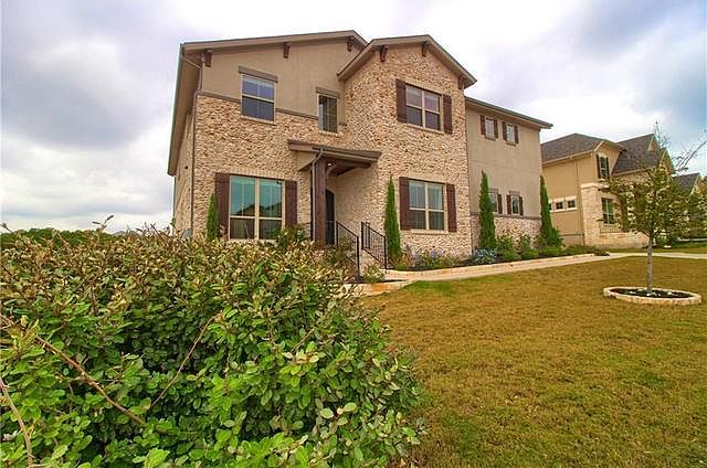 1st image of 15728 De Fortuna Dr