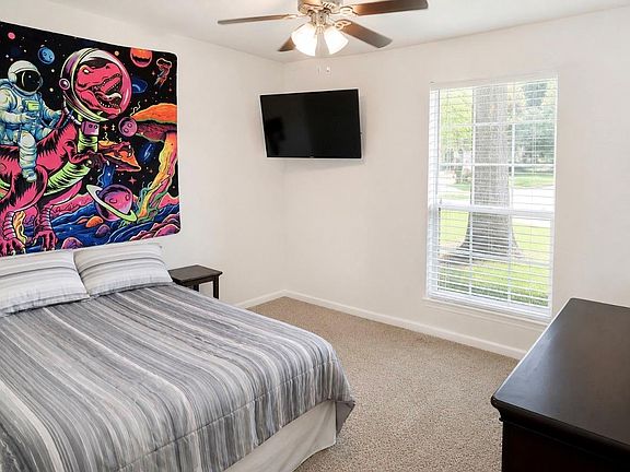 5th image of 815 Redway Ln