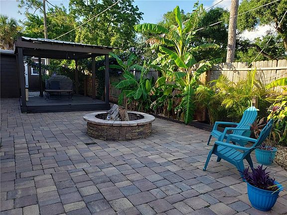 3rd image of 5414 Rainbow Dr