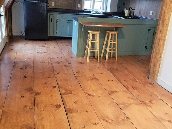 living area looking towards kitchen