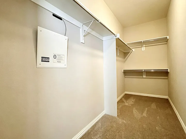 1713 Snow Owl Ct — Photo 15