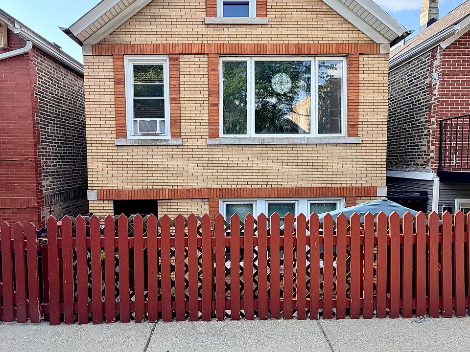 1st image of 2118 W 18th St #1F