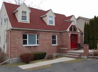 701 Sacandaga Rd, Glenville, NY 12302