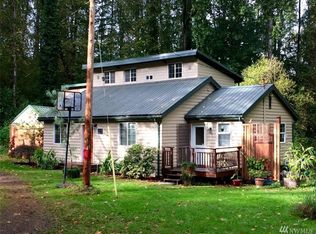 17009 W Riverside Dr, Bothell, WA 98011