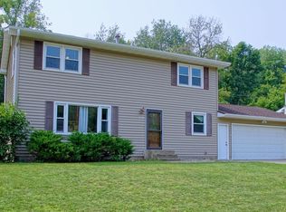 2344 Langsdorf Ave, Red Wing, MN 55066