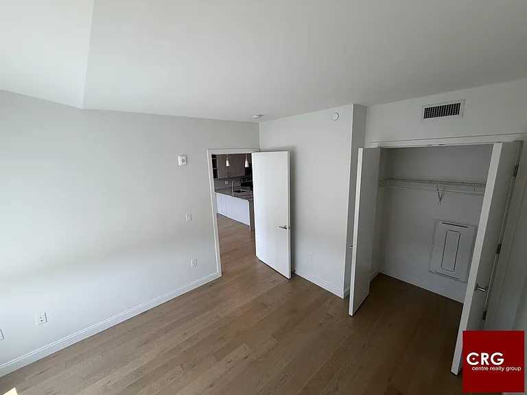 54-55 Brighton Ave #U513 — Photo 8