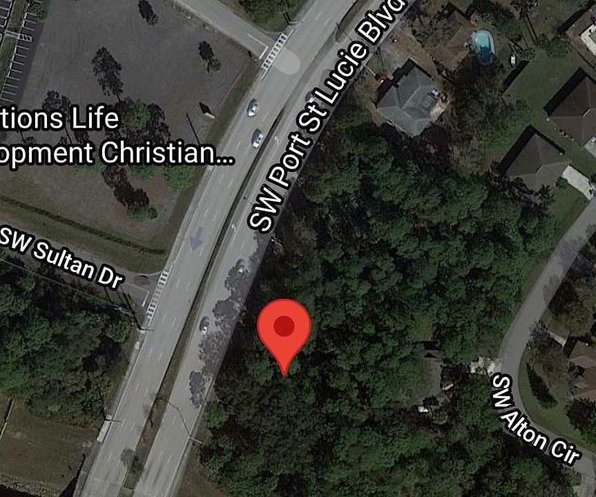 2nd image of 784 SW Port Saint Lucie Blvd