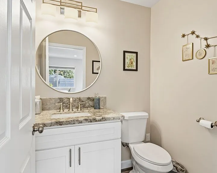 1668 Belford Ave — Photo 15