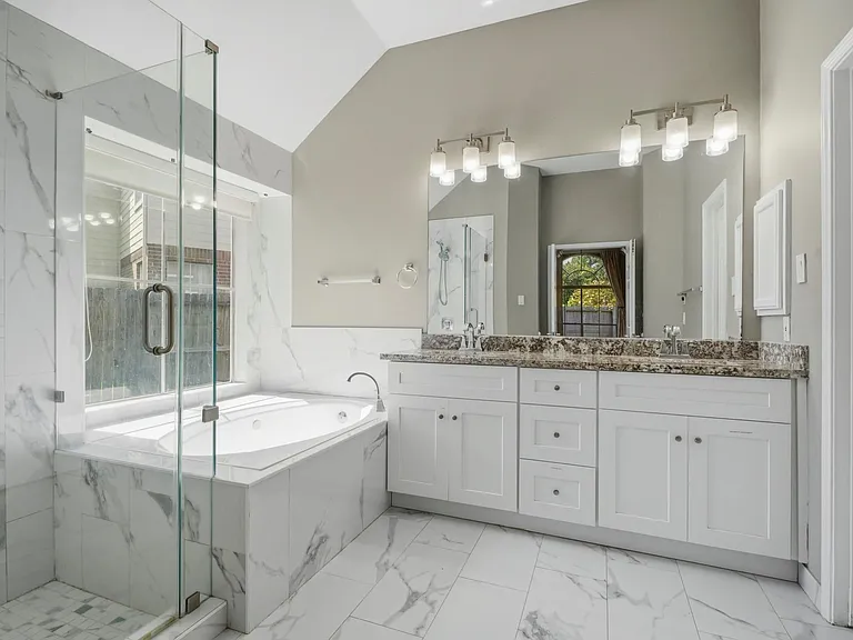 1638 Almond Brook Ln — Photo 24