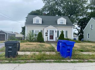 219 Rosemere Rd, Pawtucket, RI 02861