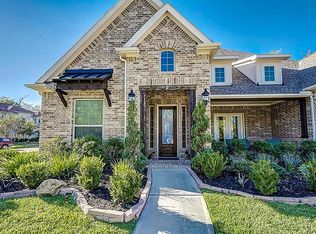 2 S Flamingo Dr, Missouri City, TX 77459