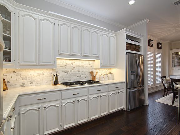4th image of 4412 Hollow Oak Dr