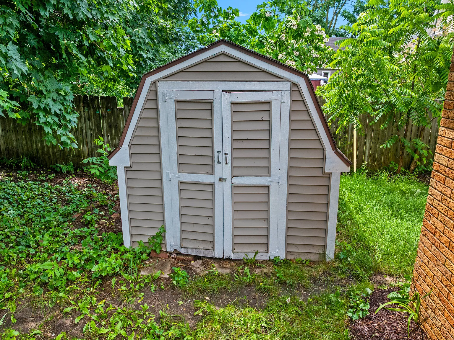 3 bed, $2,380 — Photo 4