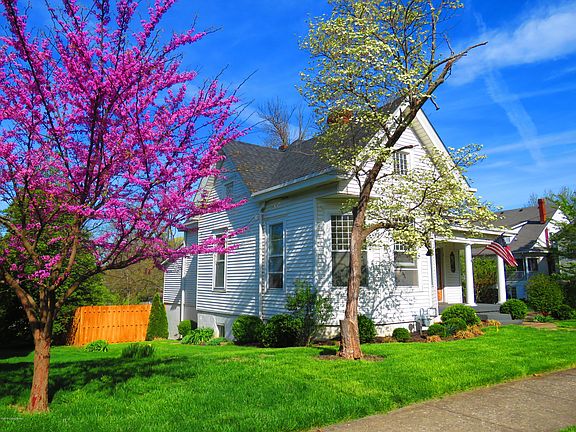 2nd image of 514 Brown Ave