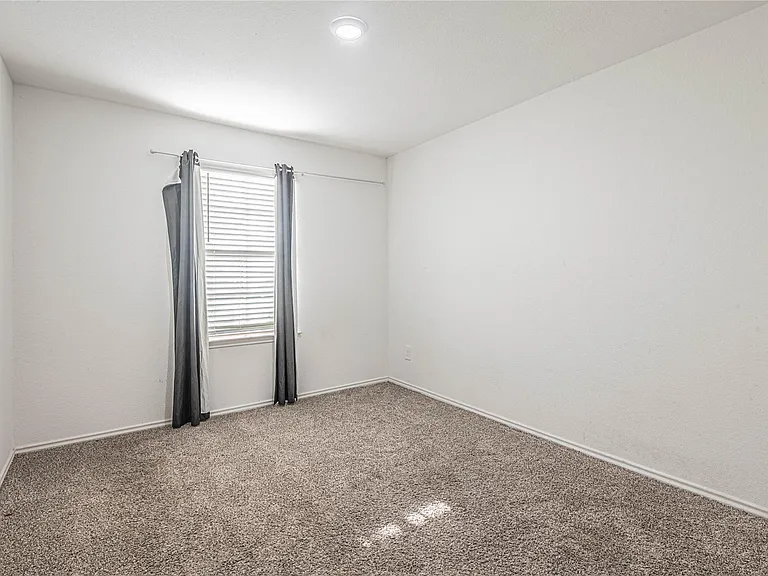 5110 Hedgerose Ln — Photo 24