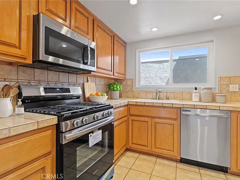 28191 Ridgecove Ct S — Photo 5