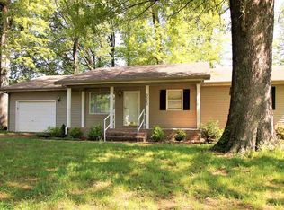 3020 Hovekamp Rd, Paducah, KY 42003