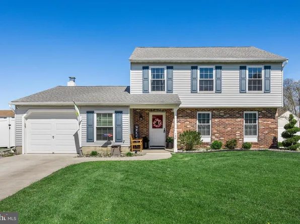 140 Carlton Ave, Marlton, NJ 08053