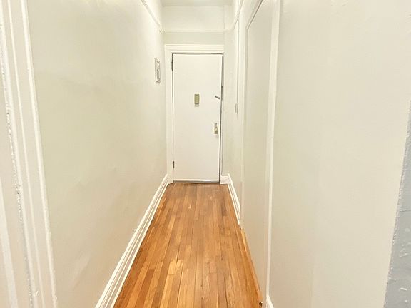 5th image of 4219 18th Ave #B8b