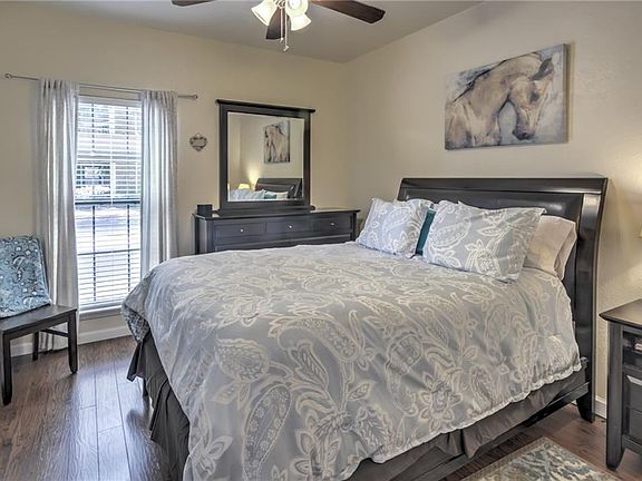 5th image of 1203 Quail Valley Ln Unit 128
