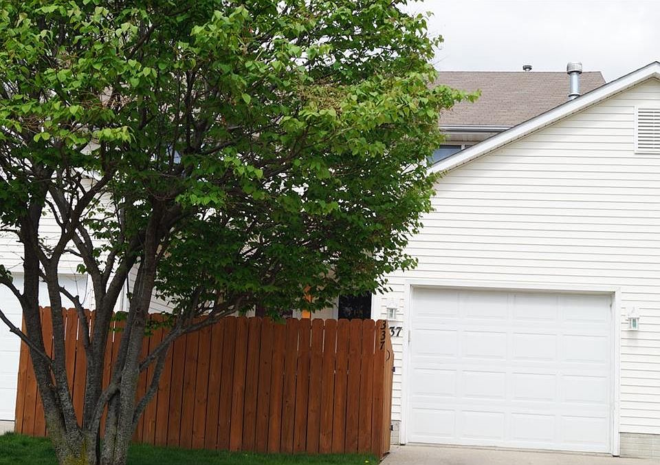 1st image of 337 N Cherokee Dr