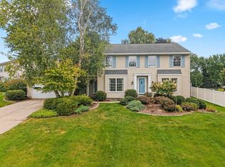3560 Highland Center Dr, Green Bay, WI 54311