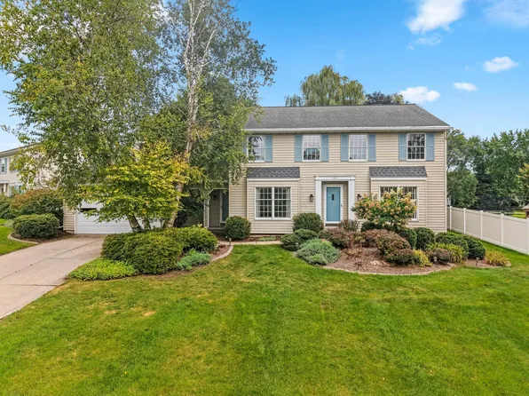 3560 Highland Center Dr, Green Bay, WI 54311