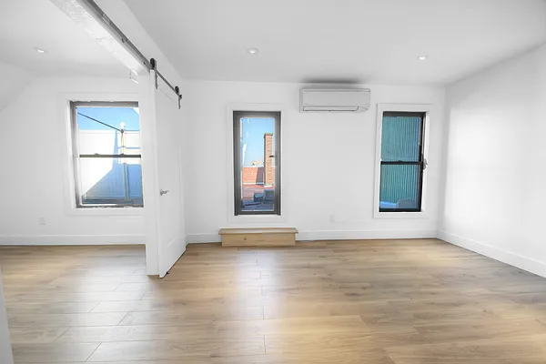 Rented by Corcoran | media 29