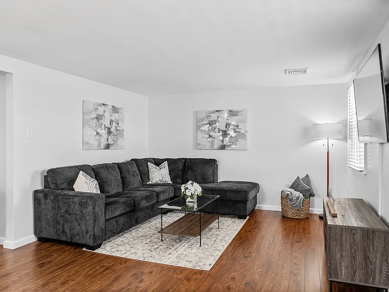 347 N Raleigh Ave #1 — Photo 3