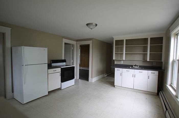 1st image of 65 Kennedy Memorial Dr APT 2