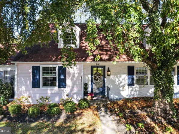 301 Bradshaw Ave, Haddonfield, NJ 08033