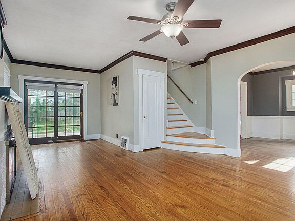 4th image of 1103 Southern Ave