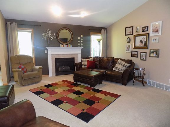 4th image of 6405 Old Costa Ln