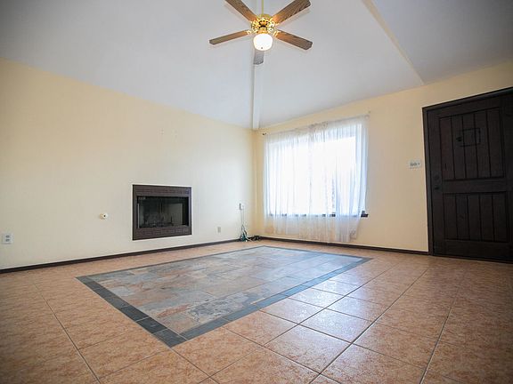 3rd image of 12035 Valley Quail Dr