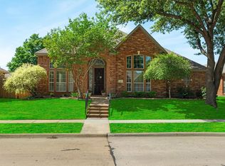 541 Rivercove Dr, Garland, TX 75044