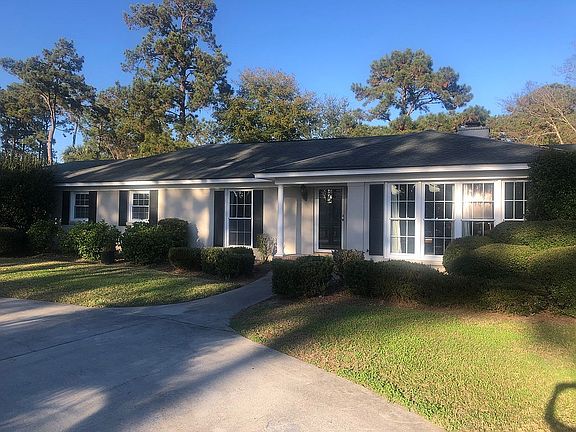 2nd image of 422 Hunt Dr